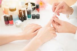 Học Làm Nail Đi Nước Ngoài